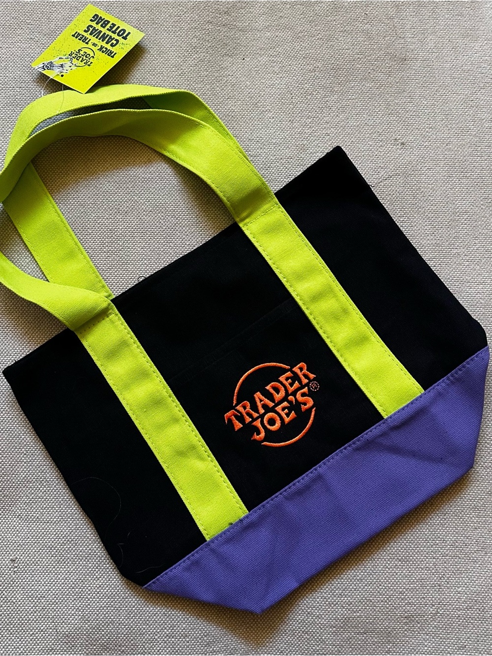 Trader Joe’s Halloween Bag BNWT